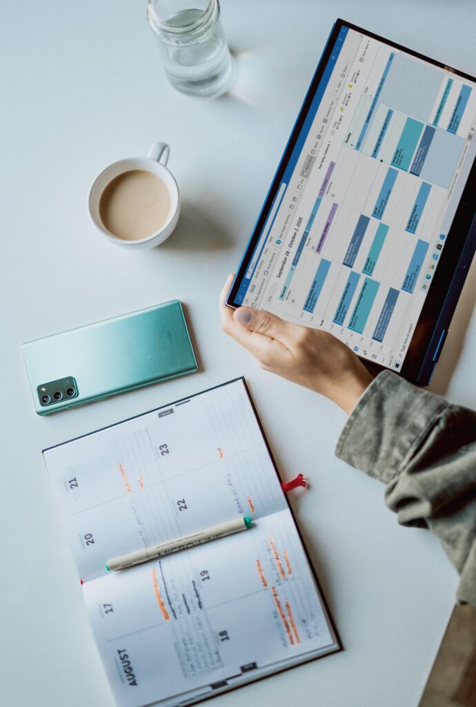 an apprentice organising their day on microsoft calender